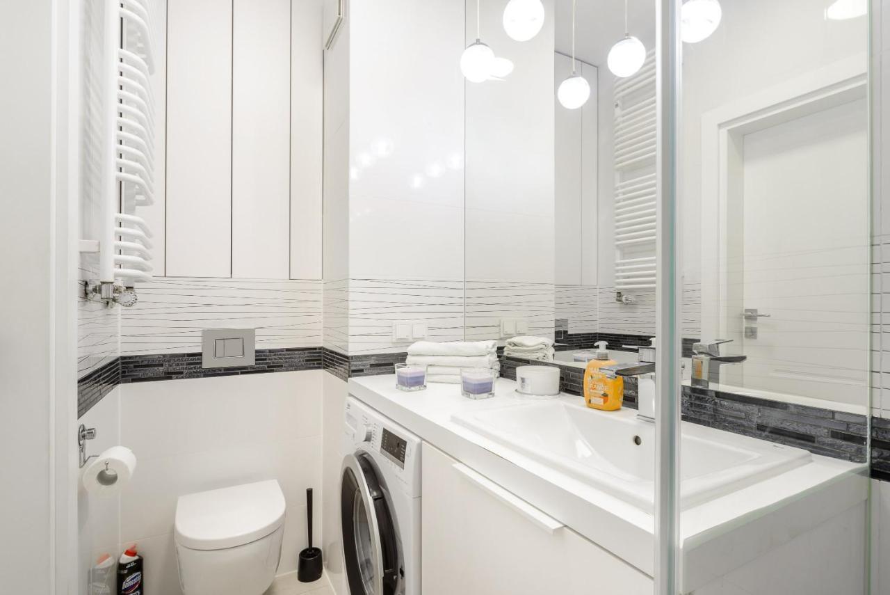 Luxury Apartment On Grzybowska Street Varşova Dış mekan fotoğraf