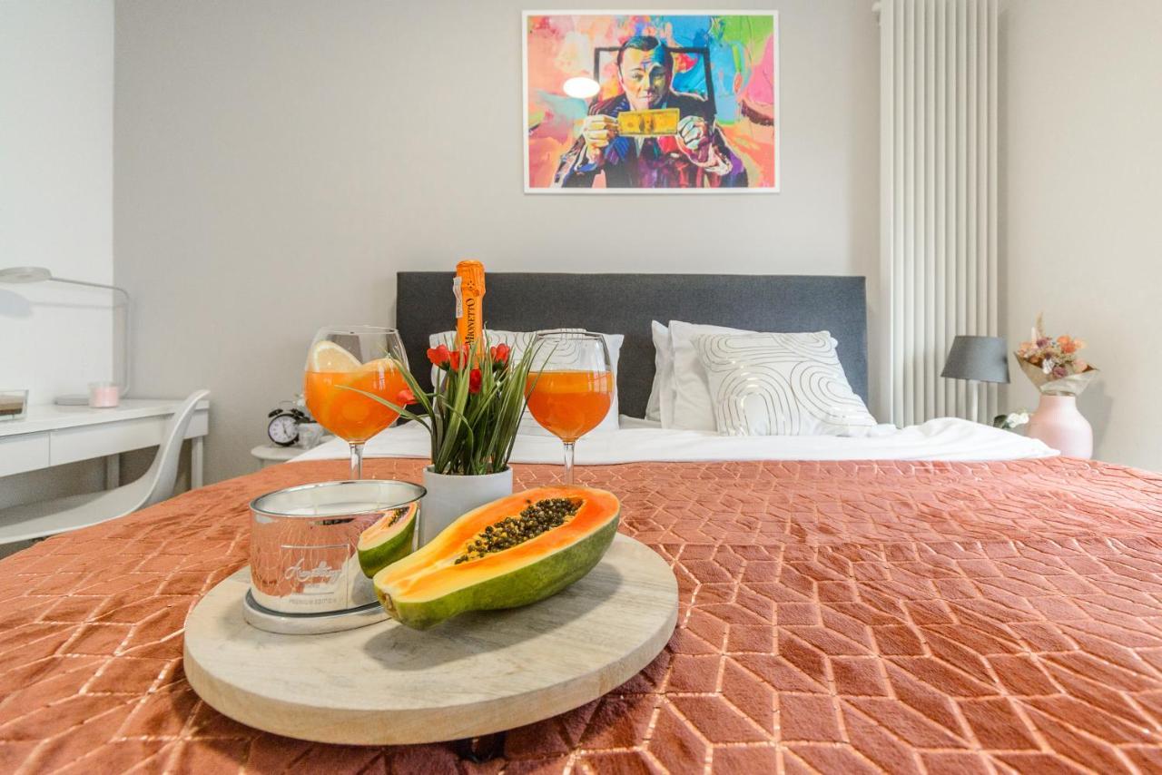 Luxury Apartment On Grzybowska Street Varşova Dış mekan fotoğraf
