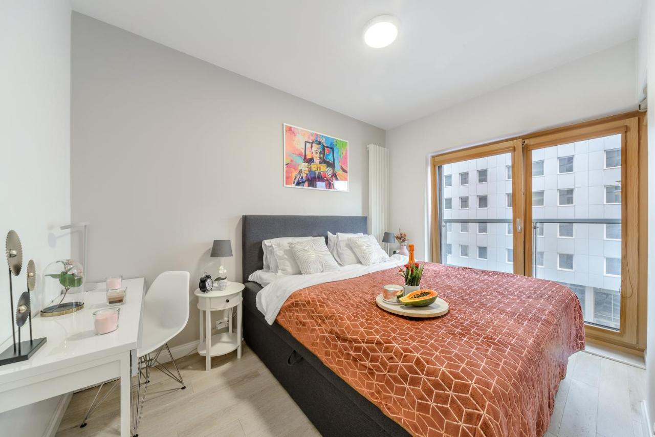 Luxury Apartment On Grzybowska Street Varşova Dış mekan fotoğraf